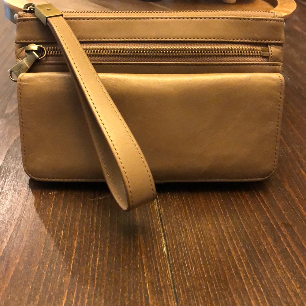Hobo wristlet